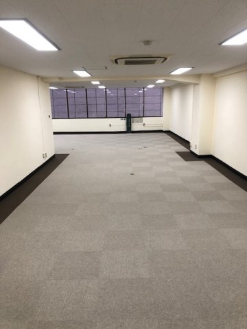 宝国ビルの内装