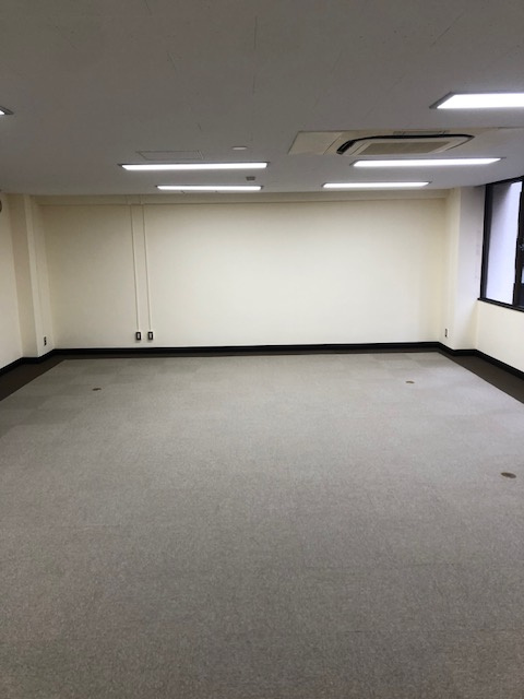 宝国ビルの内装