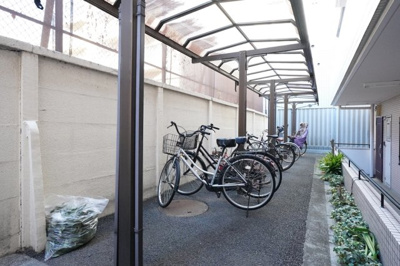 【その他共用部分】 | スワンハイツ | 駐輪場