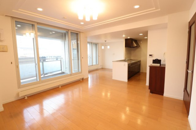 【居間・リビング】 | グランリビオ宮の森