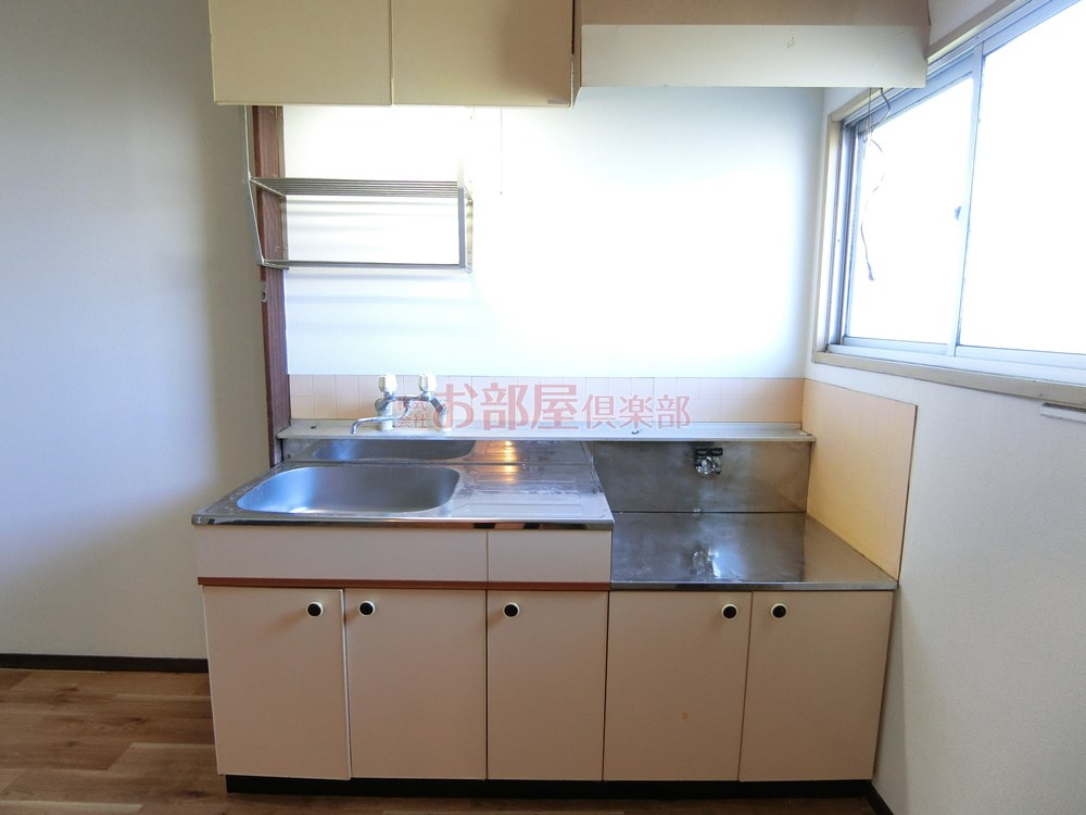 パナハイツ中野のキッチン|お料理しやすいキッチンです