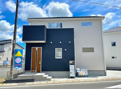 【外観】 | LIGNAGE佐原イ21-2期1号棟 | 祝完成　ご見学は平日も可能です。お気軽にお問合せ下さい。