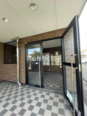 プレジール・マ・メゾンのエントランス