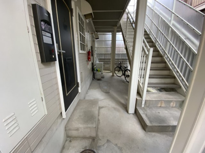 【エントランス】 | ビラージュ深草