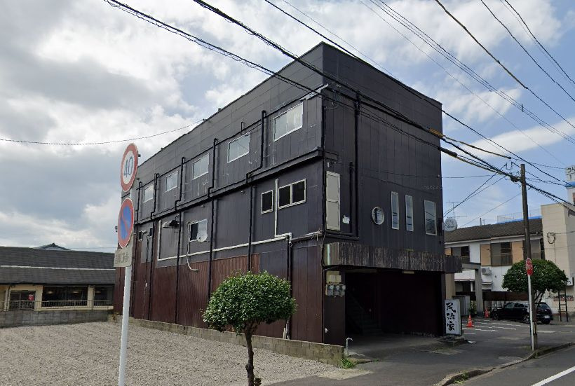 都城市牟田町の店舗の外観