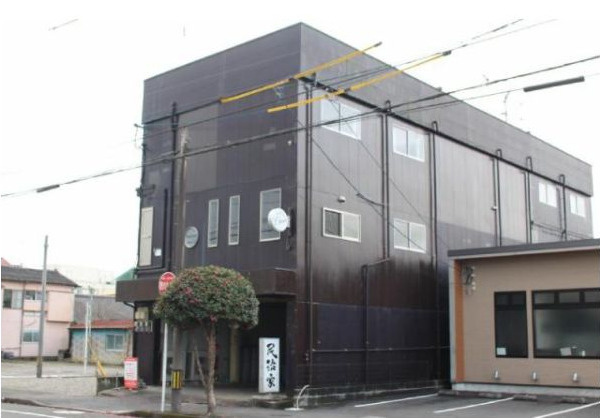 都城市牟田町の店舗の外観