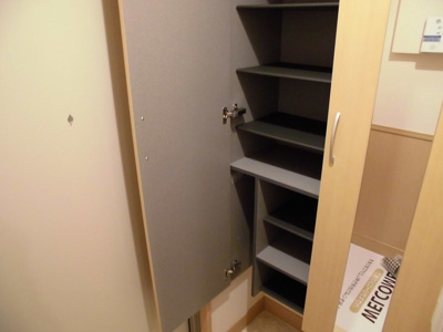 【玄関】 | ラフィネフィオーレ