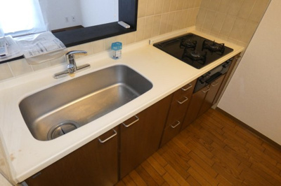 【キッチン】 | 日神パレステージ福生 | ガスコンロ3口完備