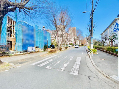 【前面道路含む現地写真】 | 東村山市栄町2丁目/新築戸建て