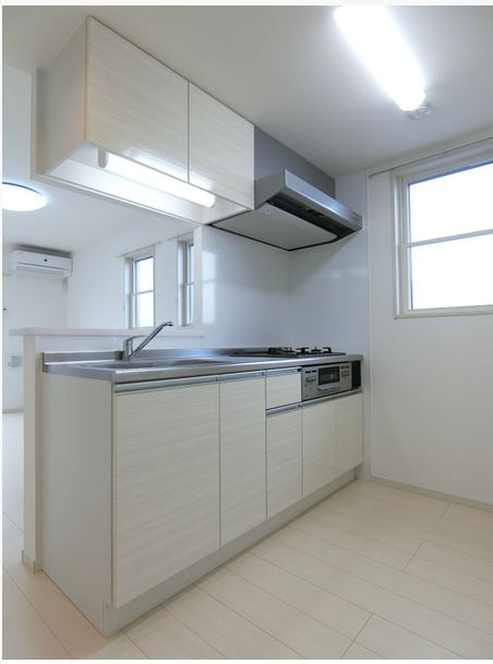 岸和田市下池田町１丁目のハイツのキッチン|お料理しやすいキッチンです