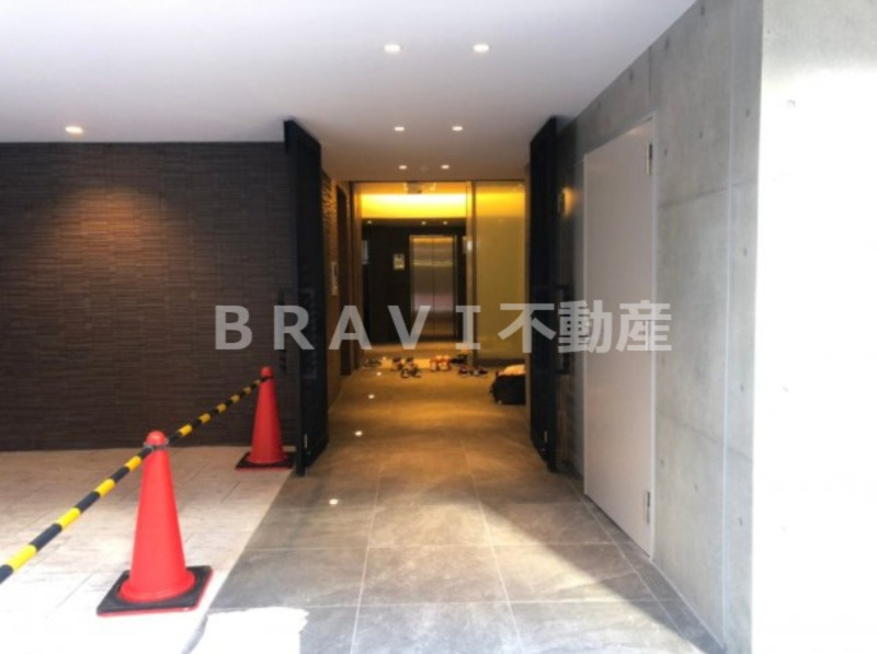 リデア大手前 BRAVI不動産のエントランス|【L-IDEA OTEMAE】