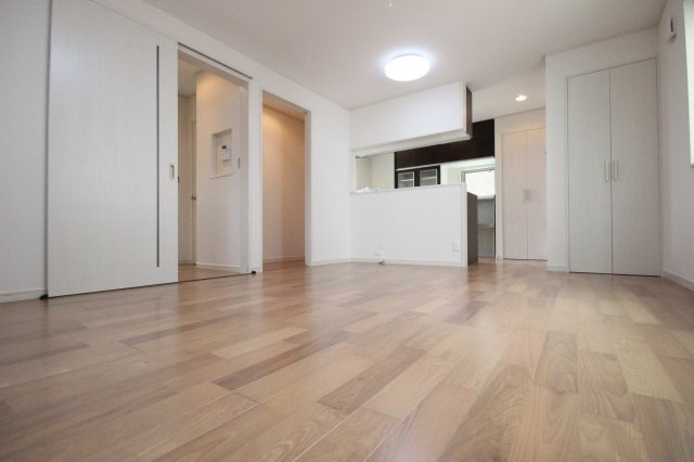 【その他】 | 文京区千駄木1丁目　新築戸建 | 施工工務店の同程度仕様施工例写真です。