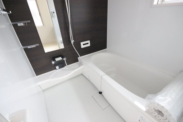 【その他】 | 文京区千駄木1丁目　新築戸建 | 施工工務店の同程度仕様施工例写真です。