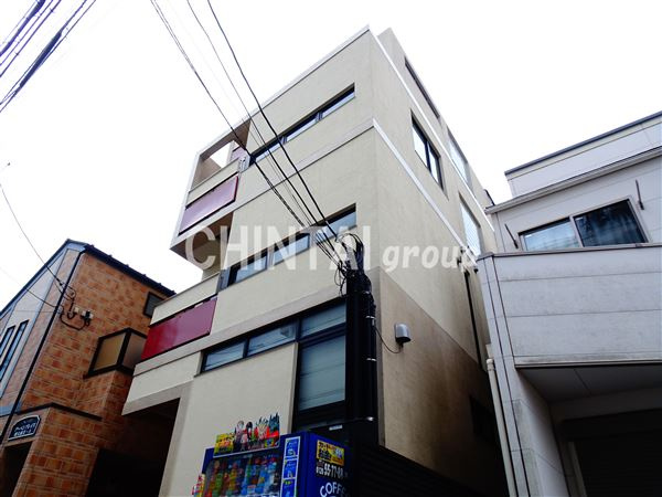 R-rooms代田橋の外観