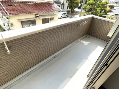 【バルコニー】 | クレストコウベ