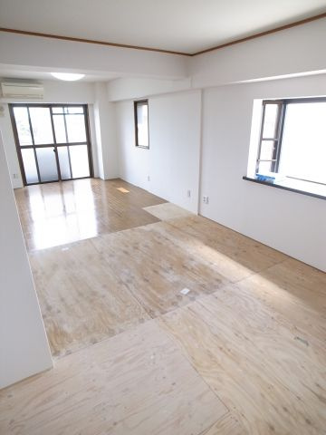 【居間・リビング】 | アメニティ21 | うん、広い！　22帖！