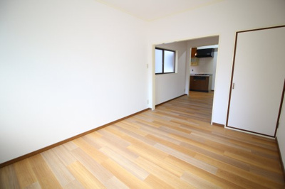 【居間・リビング】 | 大田町5丁目貸家