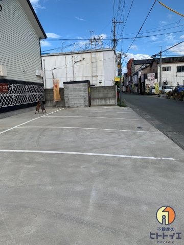 サンマリノ八女の駐車場