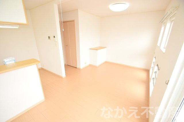 【居間・リビング】 | ゆったりとした居間です