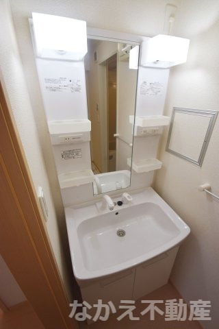 【洗面所】 | コンパクトで使いやすい洗面所