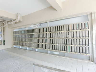 【ロビー】 | 夢野ハイタウン3号棟 | メールBOX