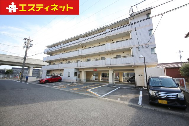 セントラル青山の外観