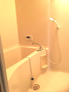 【浴室】 | ロイヤルタウン成松