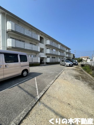 【駐車場】 | メゾン矢野 | 駐車スペースもあります