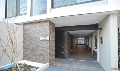 【エントランス】 | La Perla Sasazuka