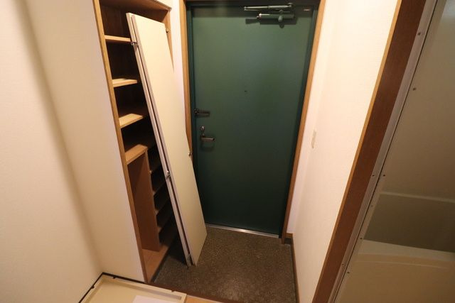 リブルHANASENの玄関