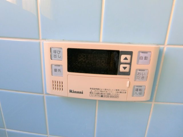 南横川戸建の浴室