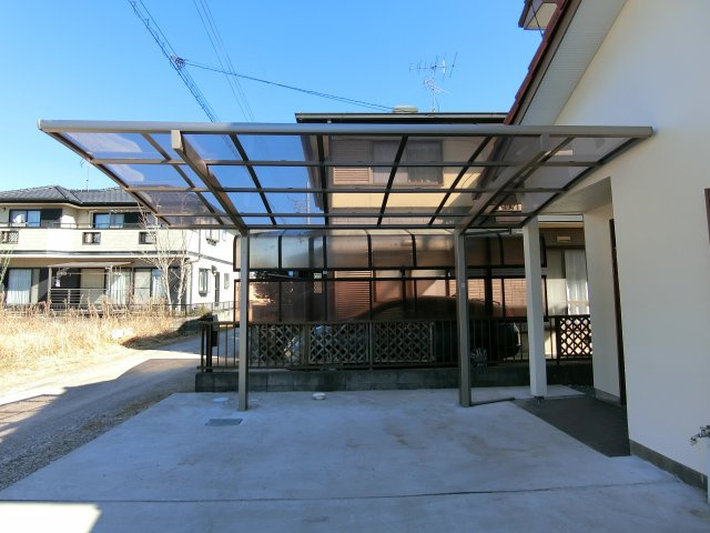 南横川戸建の駐車場