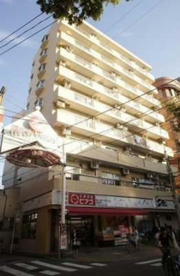 【外観】 | サウスコート阿佐谷 | 鉄筋コンクリート造のがっちりとした建物。