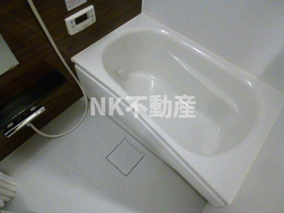 【浴室】 | プレシオ小阪（河内小阪賃貸） | 落ち着いた空間のお風呂です