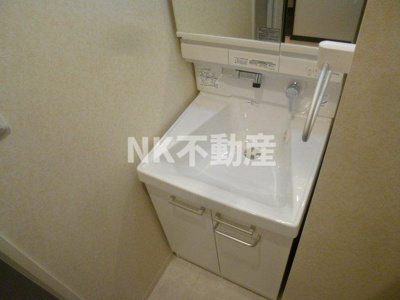 【洗面所】 | プレシオ小阪（河内小阪賃貸） | 洗面所です