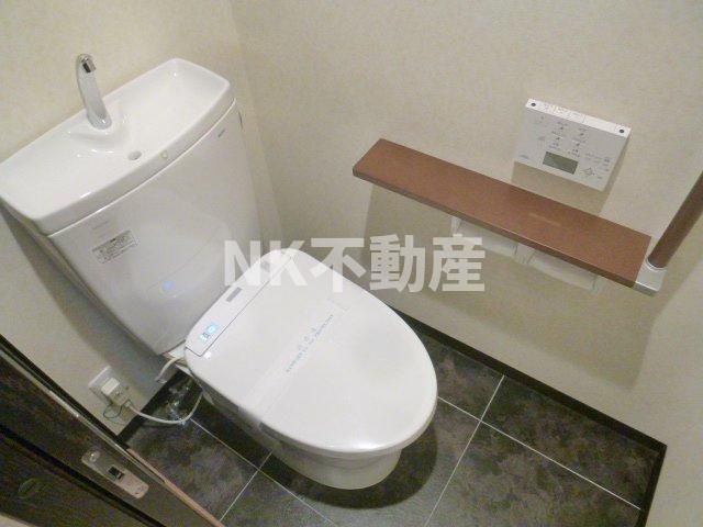 【トイレ】 | プレシオ小阪（河内小阪賃貸） | トイレです