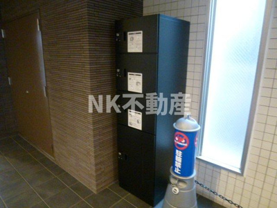 【その他】 | プレシオ小阪（河内小阪賃貸） | 宅配ボックスです