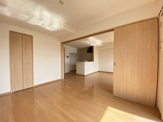 【洋室】 | レジデンス二の宮