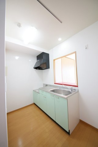 ひまわりやなべのキッチン|現状と異なる場合は現状優先となります