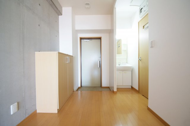 ひまわりやなべの玄関|現状と異なる場合は現状優先となります