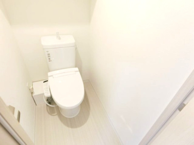 【トイレ】 | ファーストフィオーレ神戸湊町 | トイレです
