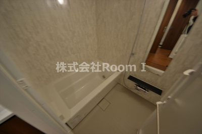 【浴室】 | ＲＪＲ堺筋本町タワー | 落ち着いた空間のお風呂です