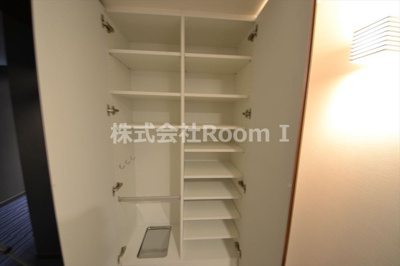 【玄関】 | ＲＪＲ堺筋本町タワー | 落ち着いた玄関です