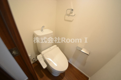 【トイレ】 | ＲＪＲ堺筋本町タワー | コンパクトで使いやすいトイレです