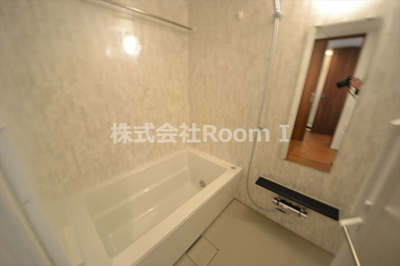 【浴室】 | ＲＪＲ堺筋本町タワー | 日々の暮らしに欠かせないお風呂です