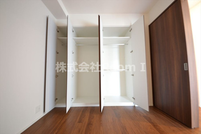 【収納】 | ＲＪＲ堺筋本町タワー | たっぷりとした収納スペースです