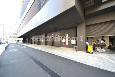 【駐車場】 | ＲＪＲ堺筋本町タワー | 駐車場です