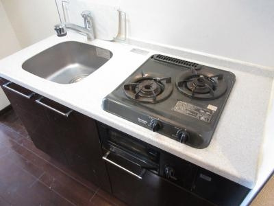 ベラジオ四条大宮のキッチン|２口ガスキッチン・グリル付