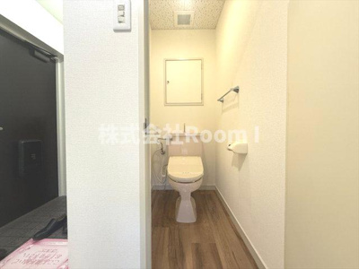 【トイレ】 | シンホニーアネックス | コンパクトで使いやすいトイレです