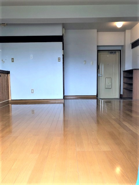 シャローム山城の洋室